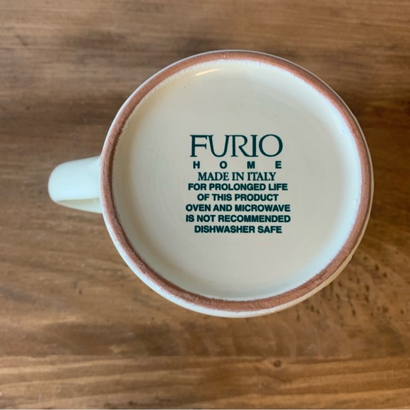 Furio Home Christmas Mistletoe Mug Made in Italy 16oz. - Picture 9 of 10